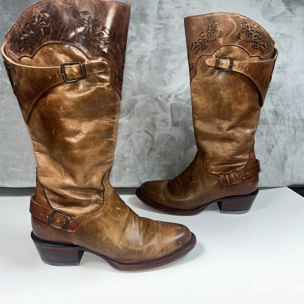 Red Hawk Austria vintage tan floral leather boots